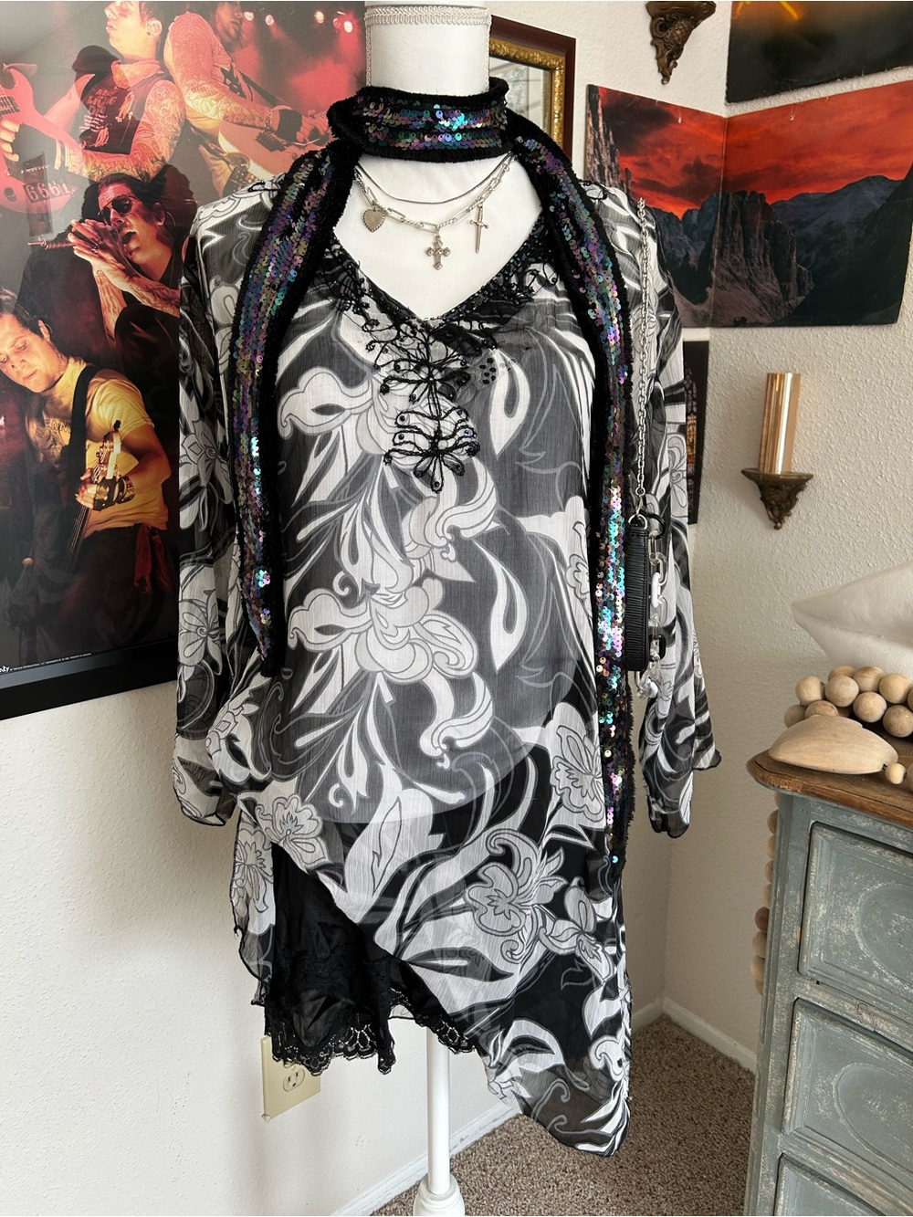 Vintage 90s Y2K Whimsigoth Romantic Sheer Top Size S/M Beaded Floral Chiffon